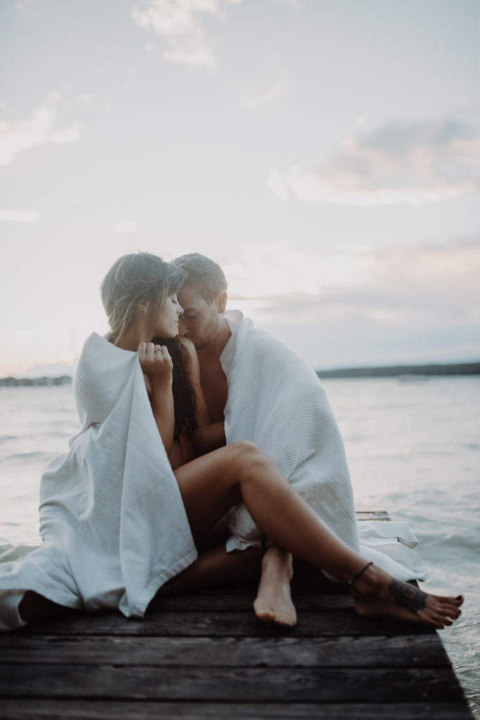 Pärchenshooting im Wasser, am Ammersee.