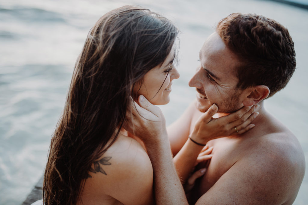 Pärchenshooting im Wasser, am Ammersee.