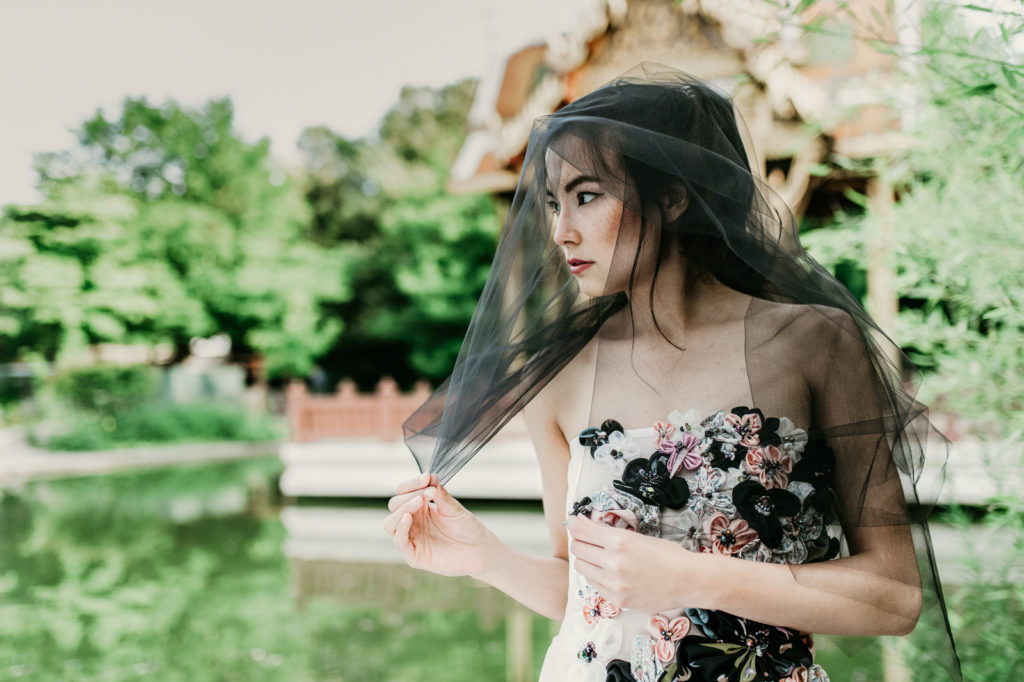 Individuelle Portraitfotografie im Freien.