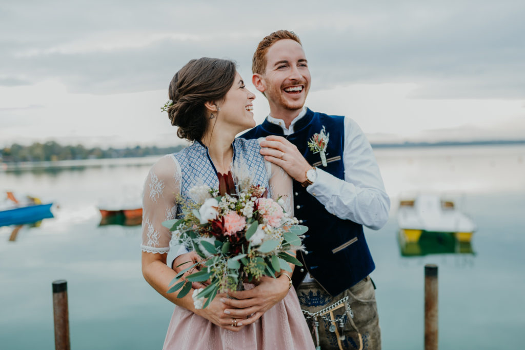 Hochzeit am Wörthsee. Bilder einer Hochzeitsreportage am Wörthsee im Landkreis Starnberg.