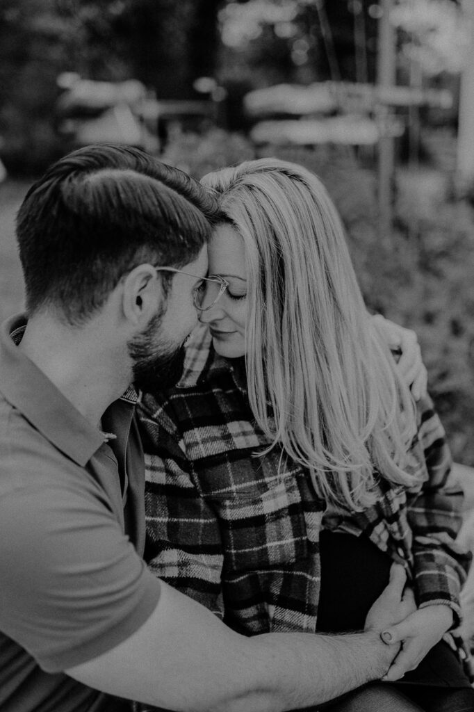 Natürliche Babybauch und Familienfotografie