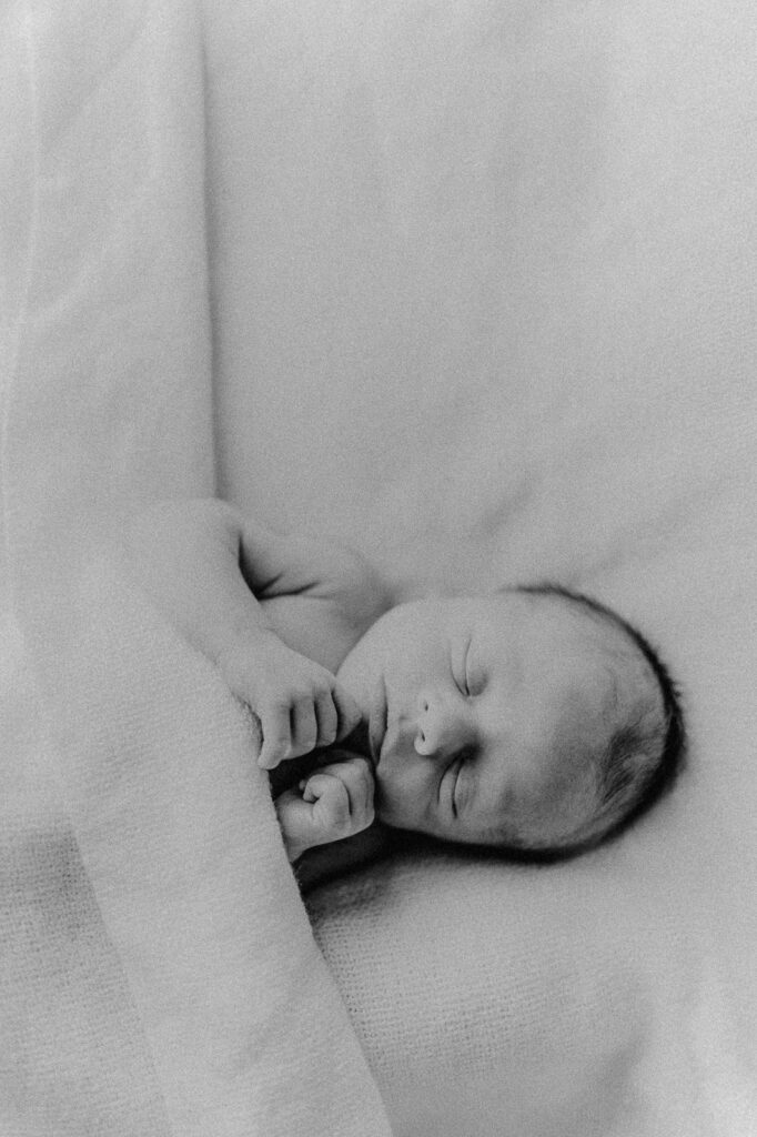 Natürliche Newbornfotografie