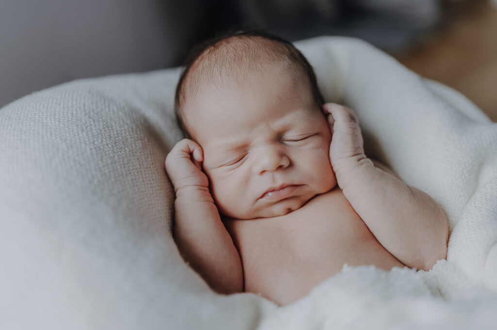 Natürliche Newbornfotografie