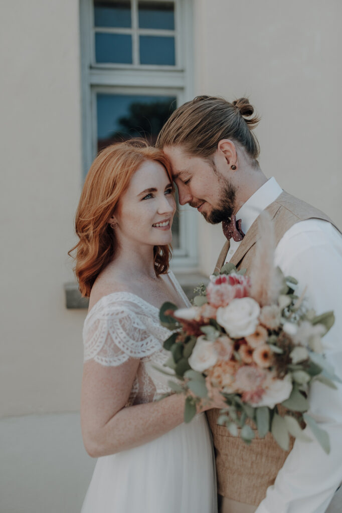 Brautpaarportraits an der Aumühle Fürstenfeldbruck.