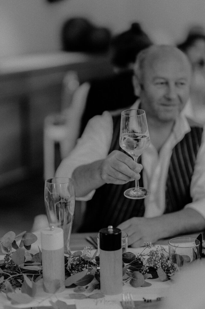 Gäste der Gartenparty