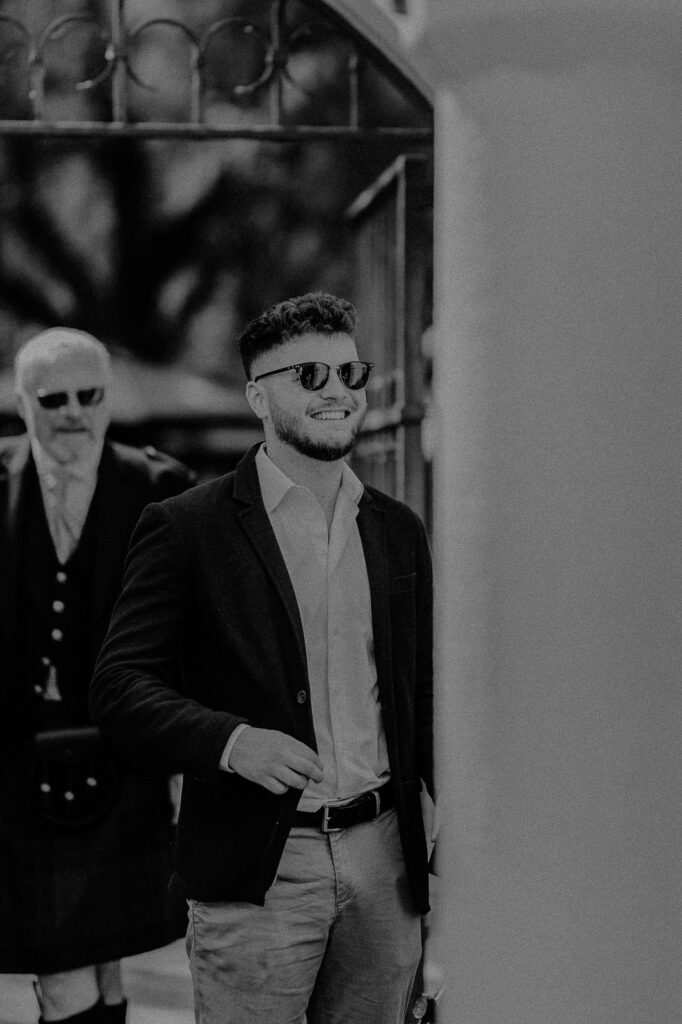 Ankunft der Brautpaares am Standesamt Fürstenfeldbruck.