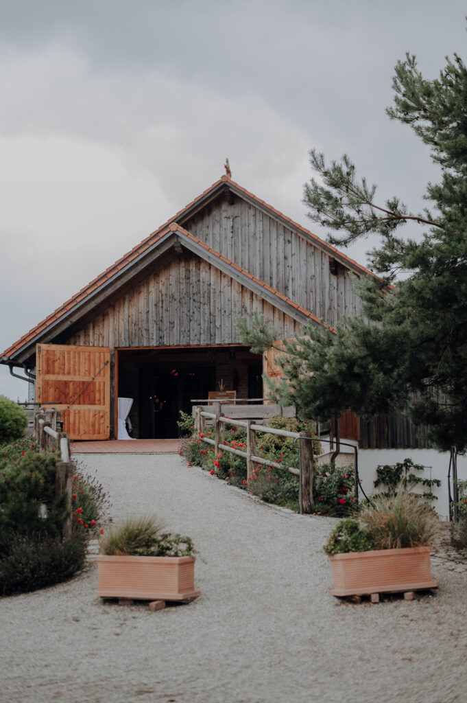 Alte Tenne Moosinning Eder am Holz