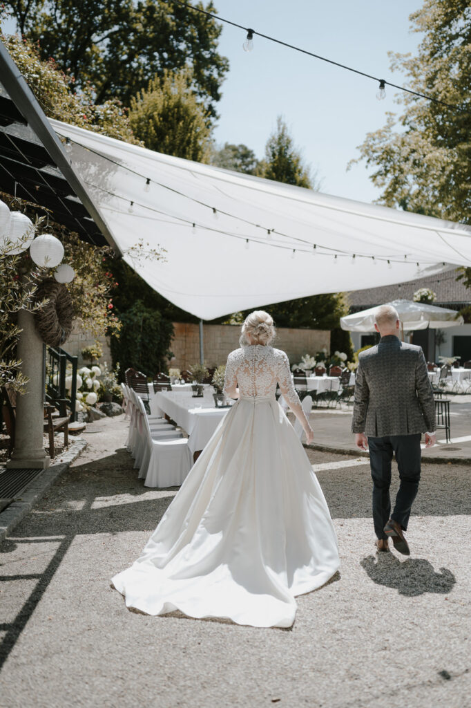 Eventlocation Birkenheide eine Hochzeitsreportag einer freien Trauung im Sommer.