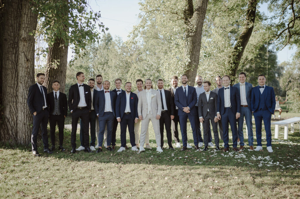 Hochzeitsreportagedie Kaltmühle Eventlocation im Münchner Norden fotografiert von Nikki Lindner Fotografie